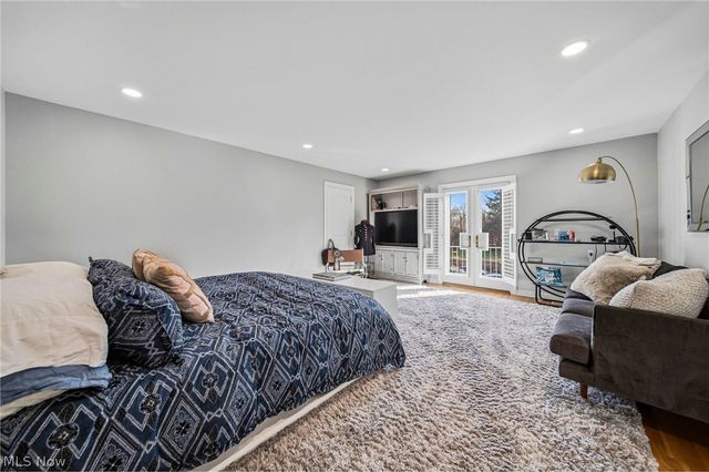 7325 Calley Lane, Novelty, OH 44072