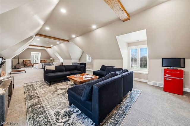 7325 Calley Lane, Novelty, OH 44072