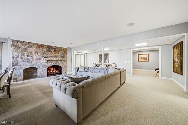 7325 Calley Lane, Novelty, OH 44072