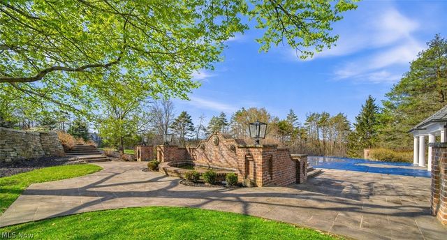 7325 Calley Lane, Novelty, OH 44072