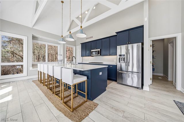 7325 Calley Lane, Novelty, OH 44072