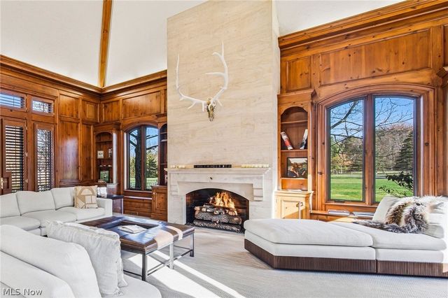 7325 Calley Lane, Novelty, OH 44072