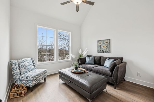 2109 Chadwell Retreat Dr, Madison, TN 37115