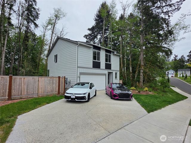 2336 Mookie Lane NE, Olympia, WA 98516