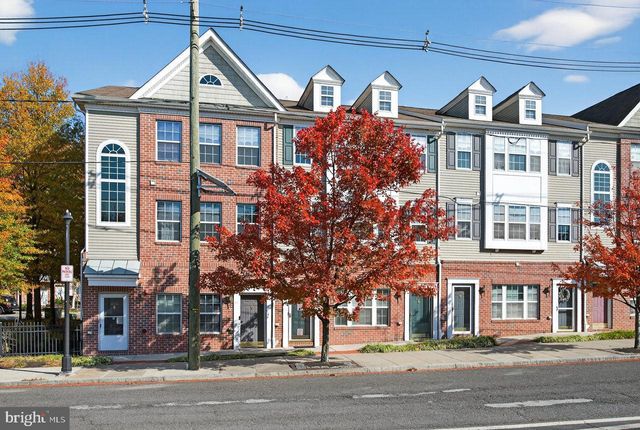 1062 LAMBERTON ST, Trenton, NJ 08611