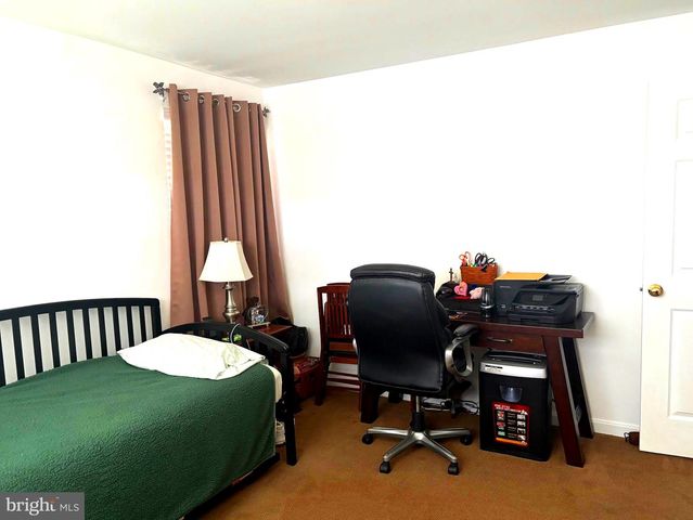 299 THRUSH DR, Hummelstown, PA 17036