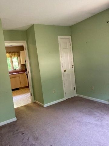 33 Stair Falls Drive, Rochester, NH 03868