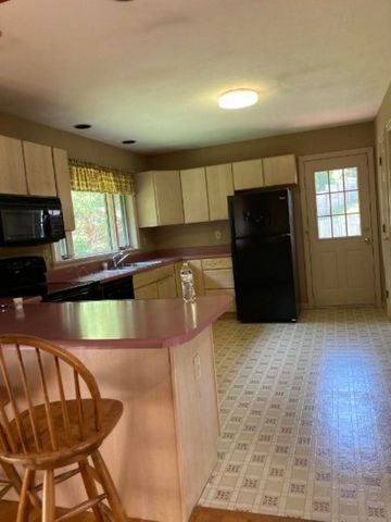 33 Stair Falls Drive, Rochester, NH 03868