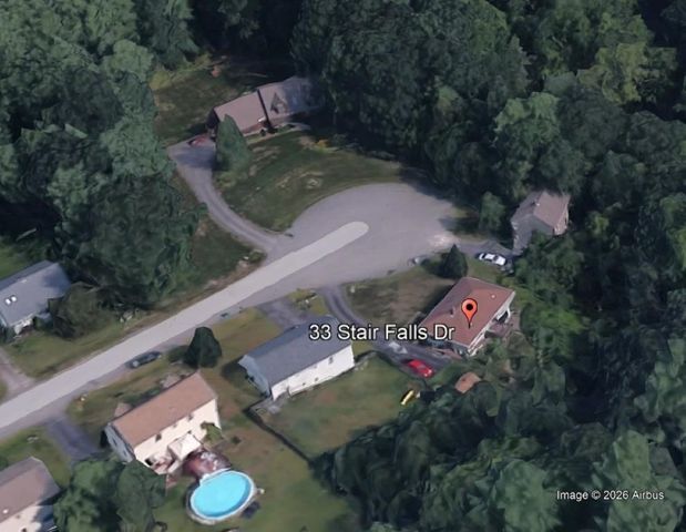 33 Stair Falls Drive, Rochester, NH 03868