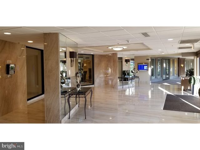 10117 VALLEY FORGE CIR #117, King Of Prussia, PA 19406