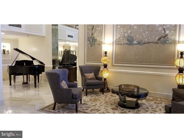 10117 VALLEY FORGE CIR #117, King Of Prussia, PA 19406