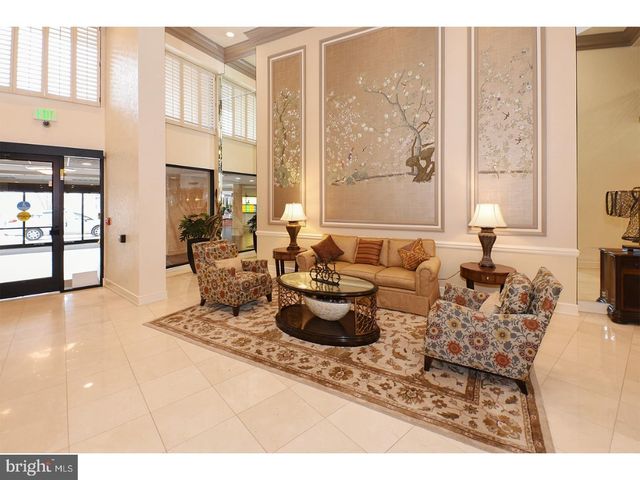 10117 VALLEY FORGE CIR #117, King Of Prussia, PA 19406