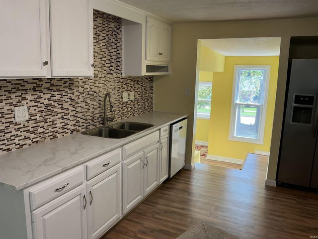 523 Alice Street, Mishawaka, IN 46545