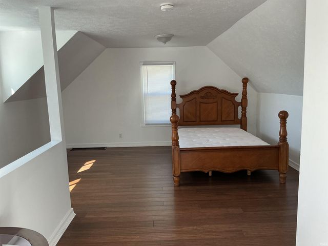 523 Alice Street, Mishawaka, IN 46545