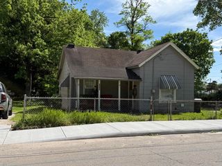 1030 W Nichols Street, Springfield, MO 65802