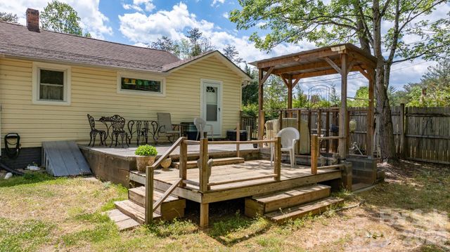 116 Hauss Ridge Road SE, Valdese, NC 28690
