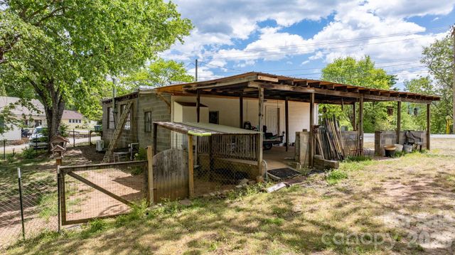 116 Hauss Ridge Road SE, Valdese, NC 28690