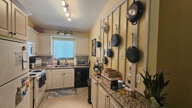 2850 Palmwood Terrace 2300, Boca Raton, FL 33431