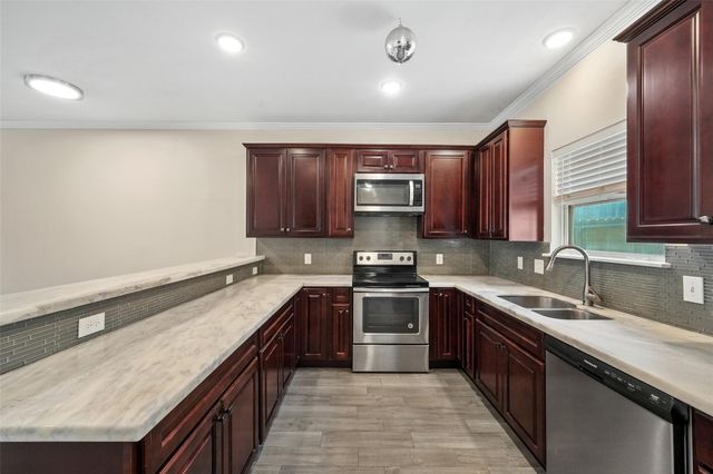 16918 Glenheath, Montgomery, TX 77316