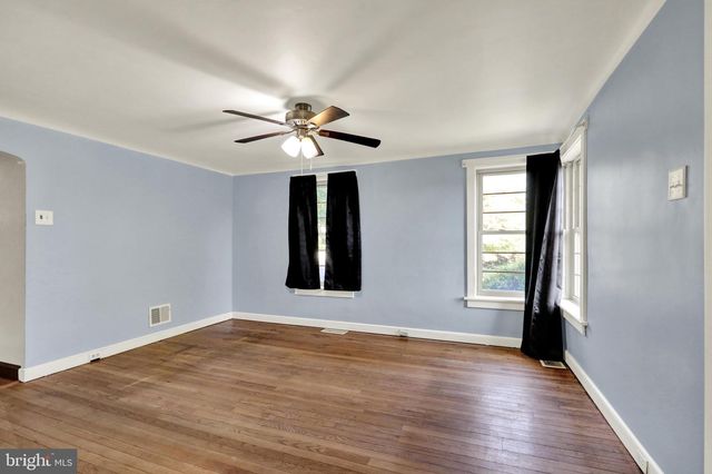 24 ARDMORE AVE, Reading, PA 19607
