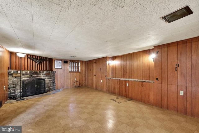 24 ARDMORE AVE, Reading, PA 19607
