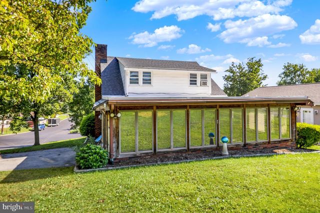 24 ARDMORE AVE, Reading, PA 19607