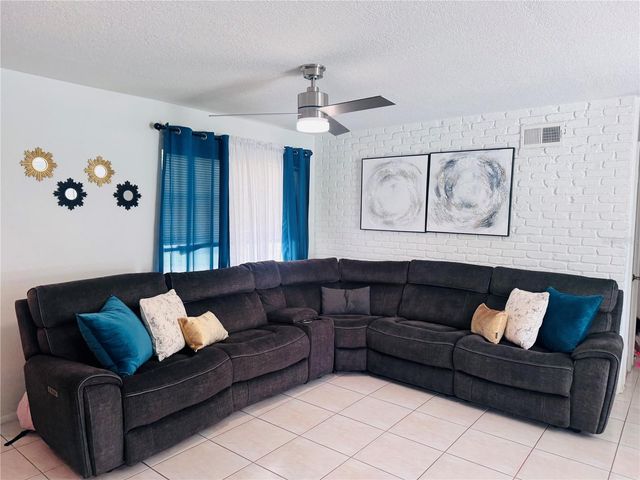 767 FORESTER AVENUE, Orlando, FL 32809