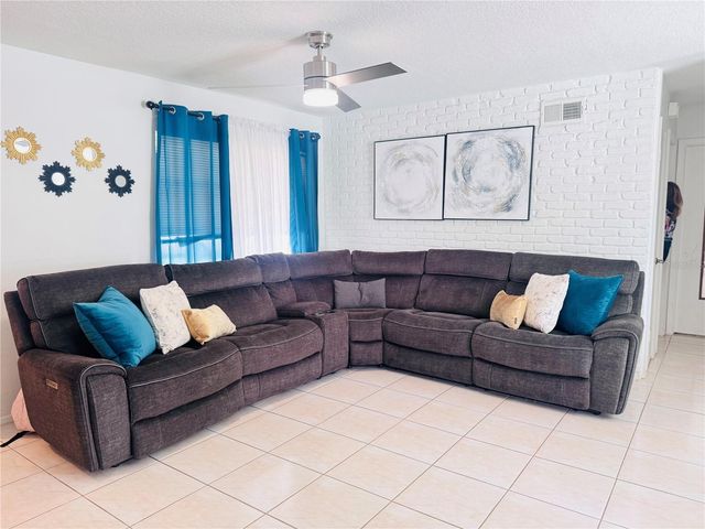 767 FORESTER AVENUE, Orlando, FL 32809