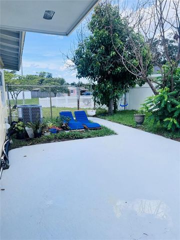 767 FORESTER AVENUE, Orlando, FL 32809