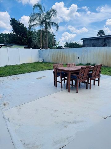 767 FORESTER AVENUE, Orlando, FL 32809
