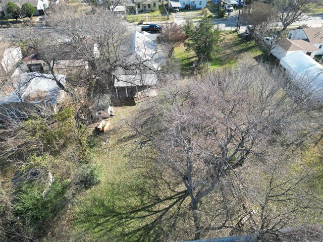 1139 N Bagley Street, Dallas, TX 75211