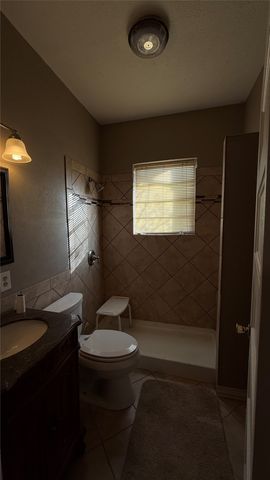 1139 N Bagley Street, Dallas, TX 75211