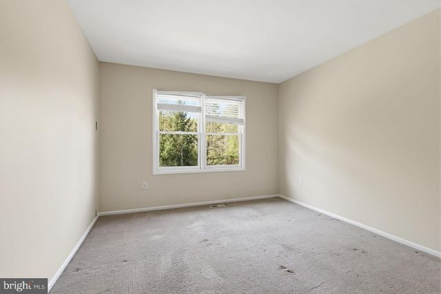 205 POLO DR, North Wales, PA 19454