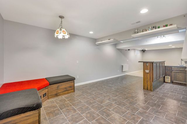 9228 Sawgrass Drive, Miamisburg, OH 45342