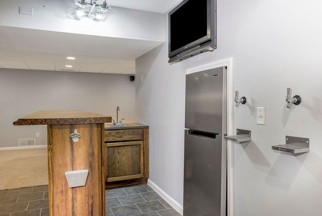 9228 Sawgrass Drive, Miamisburg, OH 45342