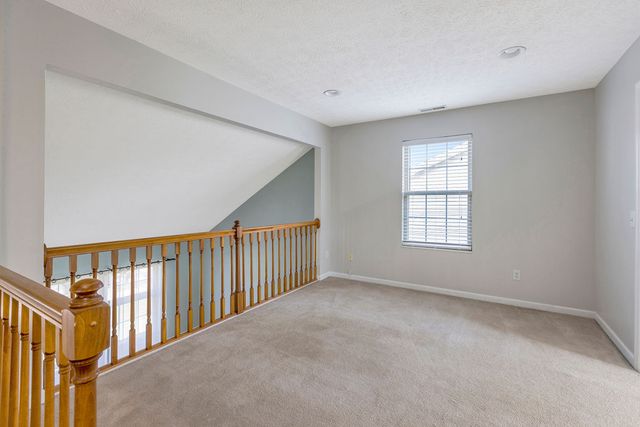 9228 Sawgrass Drive, Miamisburg, OH 45342