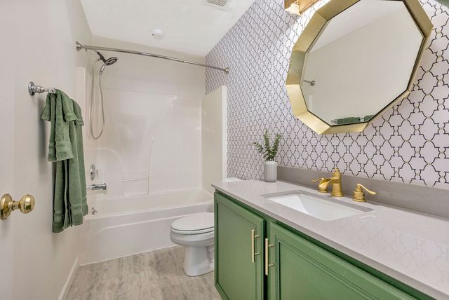 9228 Sawgrass Drive, Miamisburg, OH 45342