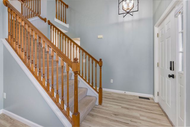 9228 Sawgrass Drive, Miamisburg, OH 45342