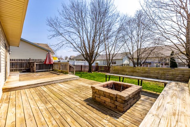 9228 Sawgrass Drive, Miamisburg, OH 45342