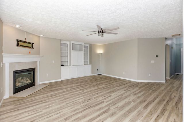 9228 Sawgrass Drive, Miamisburg, OH 45342