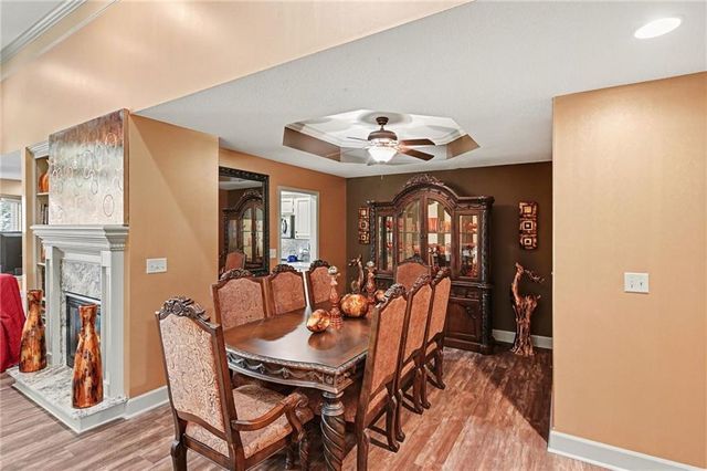 4005 SW Homestead Drive, Lee's Summit, MO 64082