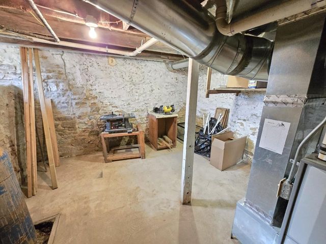 310 MAIN STREET, Kingston, WI 53926