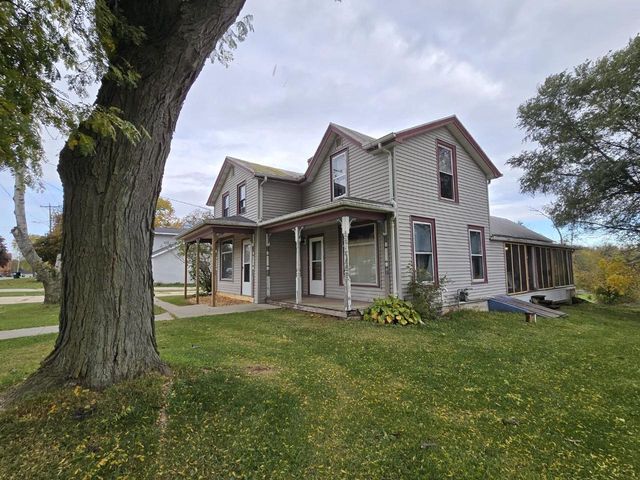 310 MAIN STREET, Kingston, WI 53926