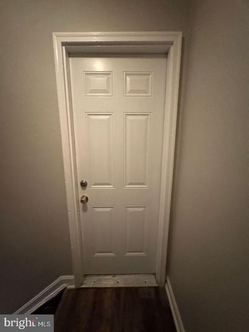 2405 BARCLAY, Baltimore, MD 21218