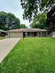 20 W 109TH Terrace, Kansas City, MO 64114