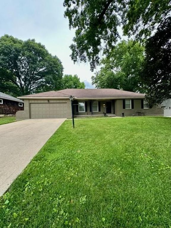 20 W 109TH Terrace, Kansas City, MO 64114