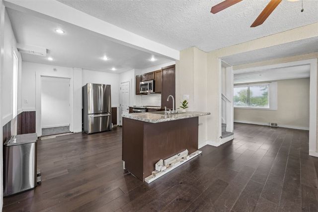 1298 14th Avenue, Marion, IA 52302