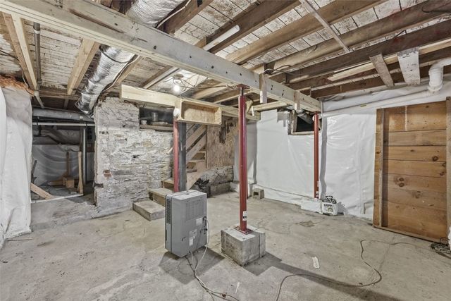 1298 14th Avenue, Marion, IA 52302