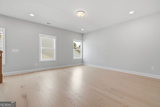 239 Mooney Road, Woodstock, GA 30188
