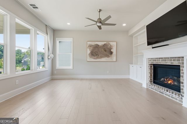 239 Mooney Road, Woodstock, GA 30188